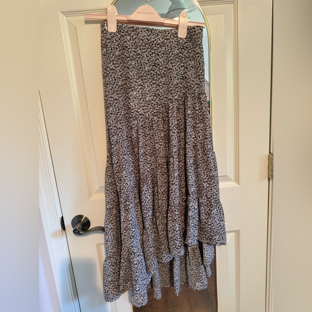 Floral print high low maxi skirt size 4